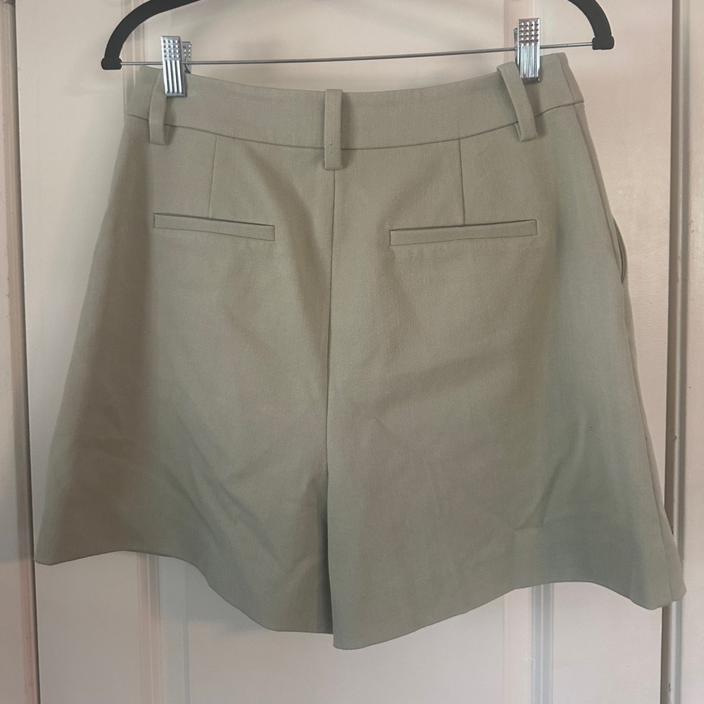 Favorite Daughter Basil Green High Waist Pleated Shorts - Picture 5 of 7